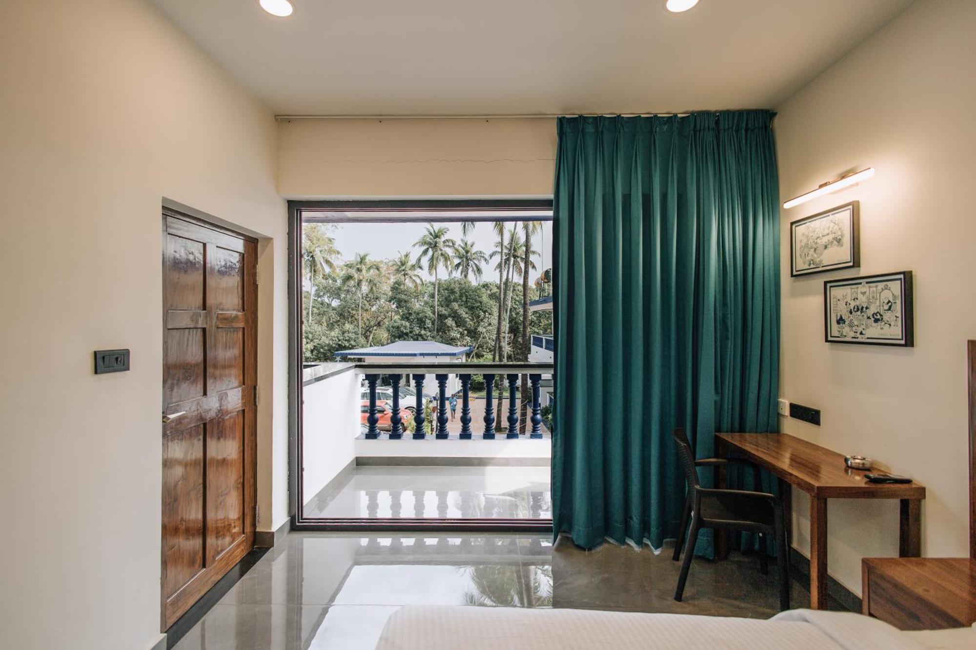 Anjuna Blue Resort Εξωτερικό φωτογραφία